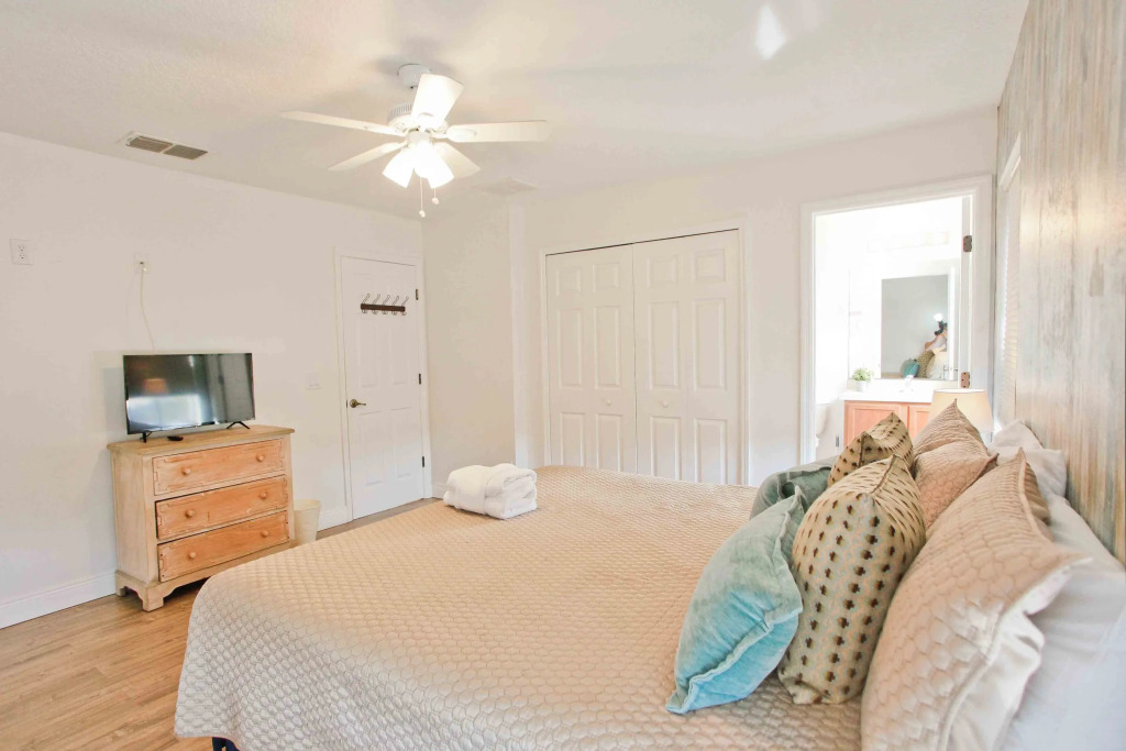 Pet Friendly 4 Bedroom Townhome in Bella Vida , Kissimmee, US