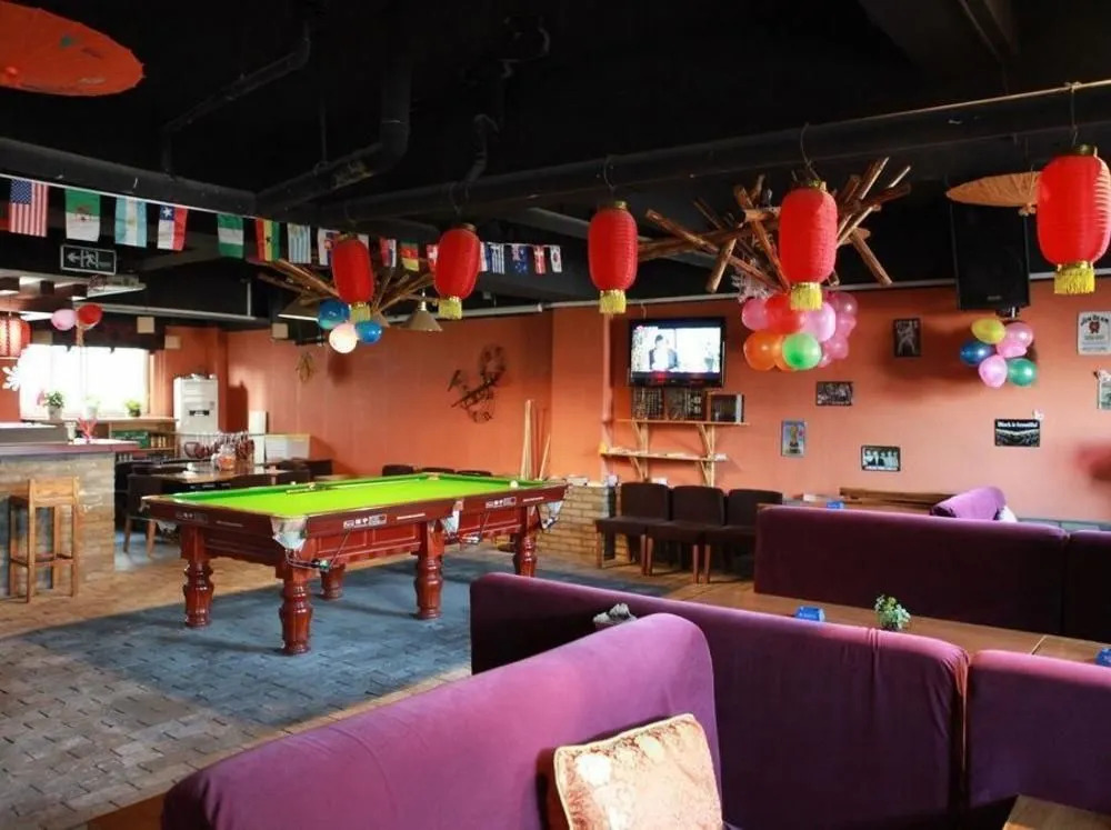 Yanying International Youth Hostel