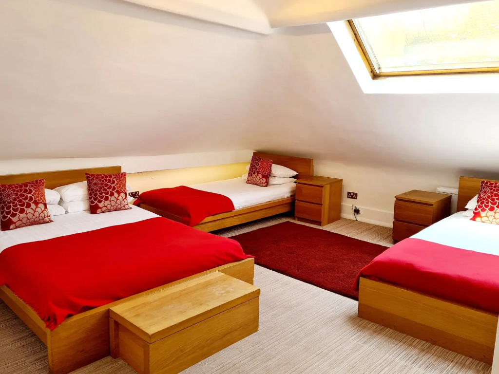 Rushmore Hotel