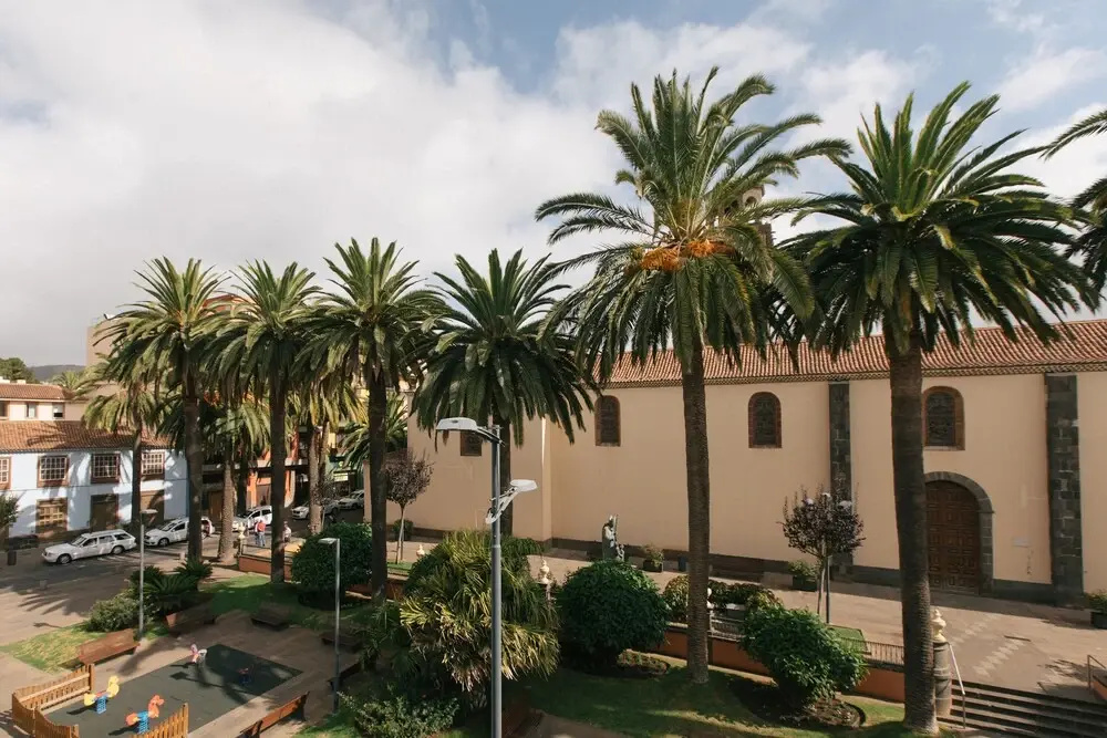 La Laguna Treasure Apartment, Exclusiveness & Prime Location