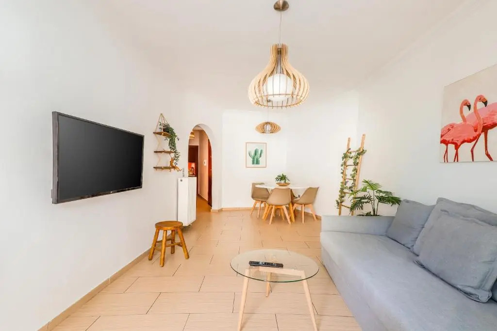 Traveler Home 85m2 Private Parking Next to Center