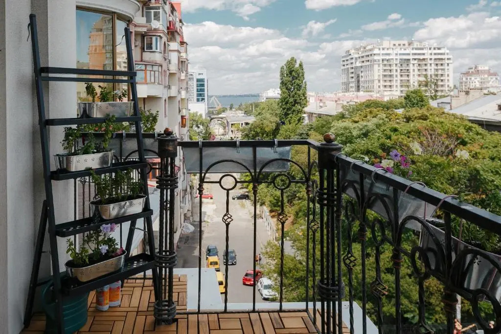 Royal Flowers Apartments