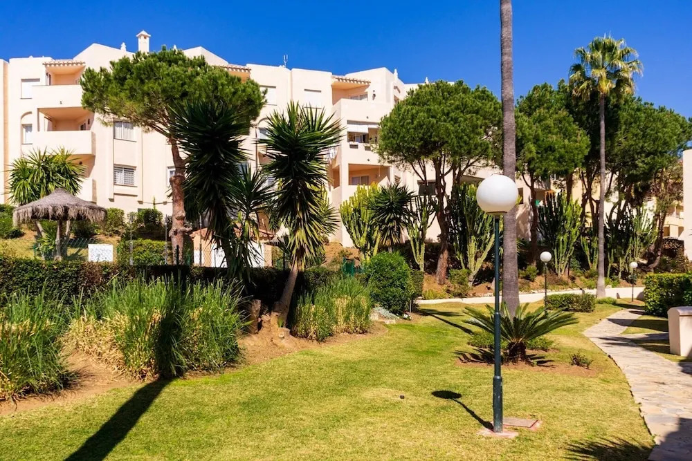 Delightful Penthouse with Sea View in Club Caronte Ref 123