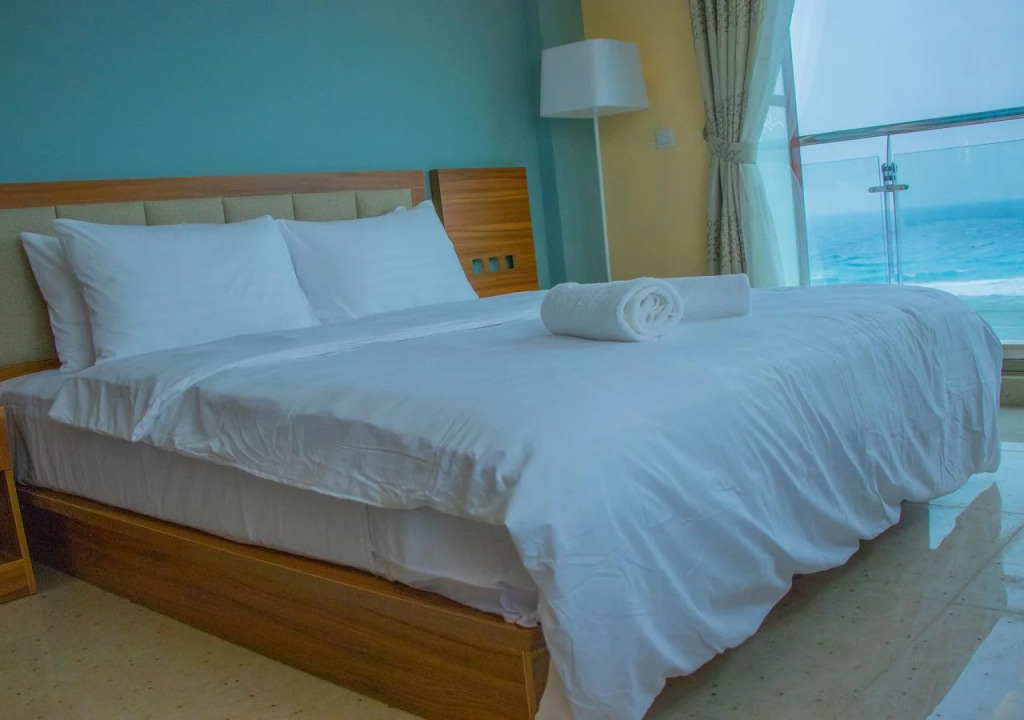 Wavefront Inn