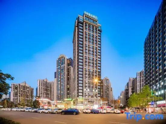Homeinn Plus Hotel (Chengdu East Railway Station Chengyu Interchange Subway Station)