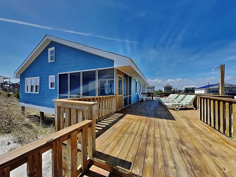 The Caroline by Topsail Realty