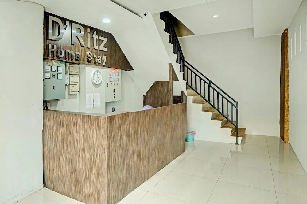Golden Ritz Homestay Medan Mitra RedDoorz