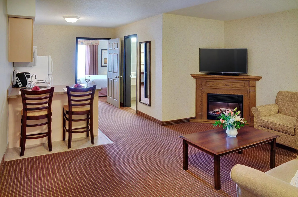 Pomeroy Inn and Suites Dawson Creek