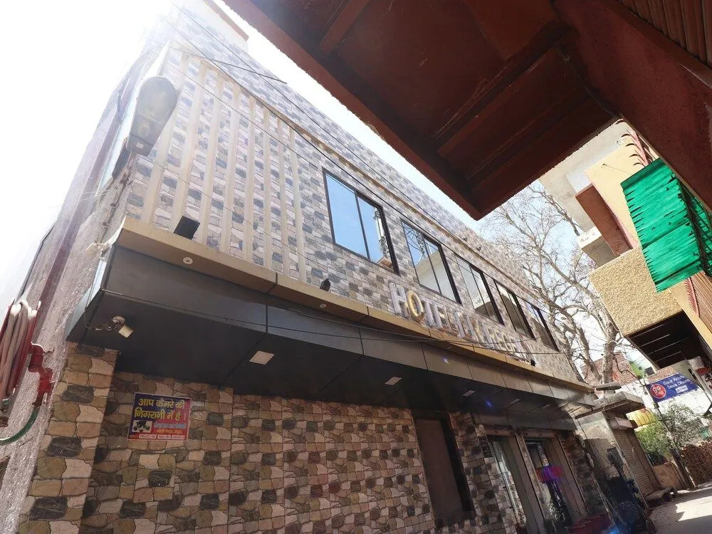 OYO Flagship 30884 Hotel Lr Regency