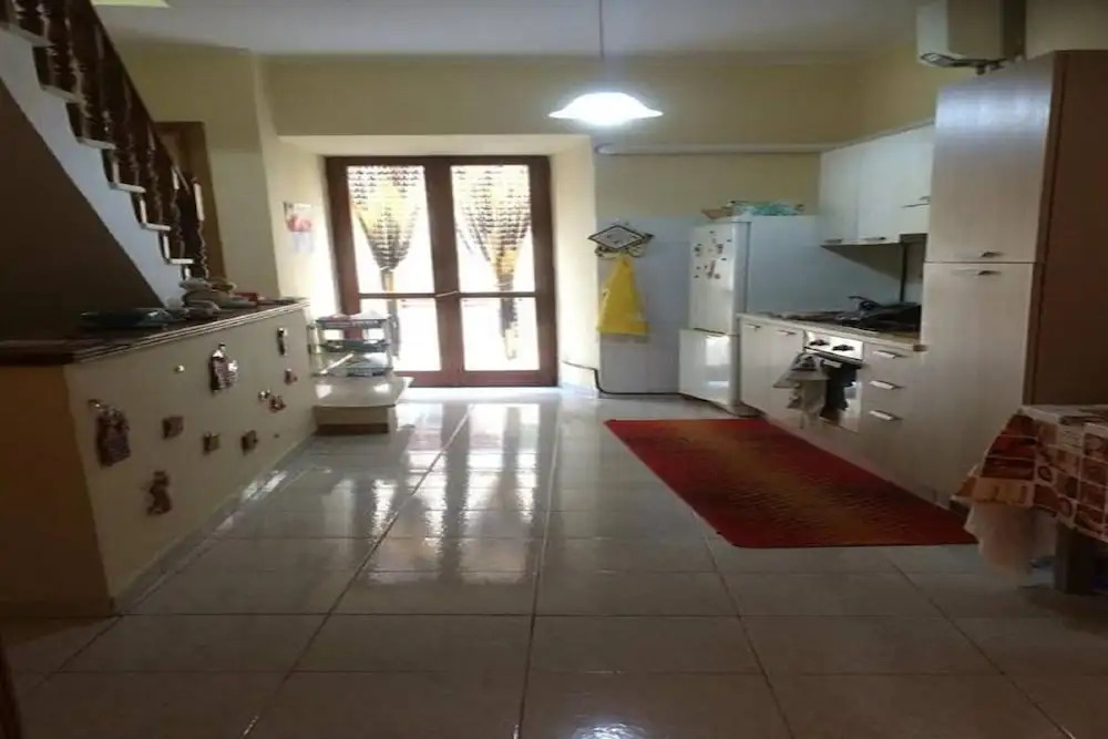 House With 2 Bedrooms in Fondi, With Balcony Near the Beach