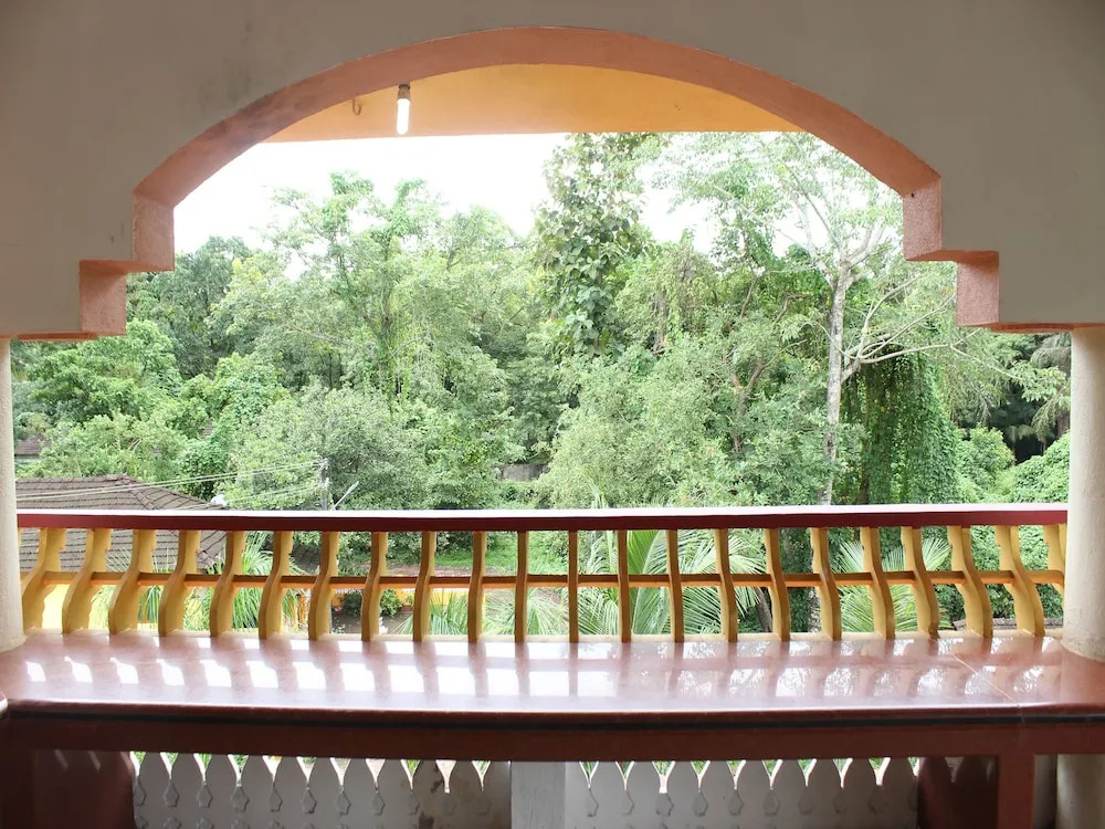 OYO 9860 Home 1 BHK  Bardez North Goa