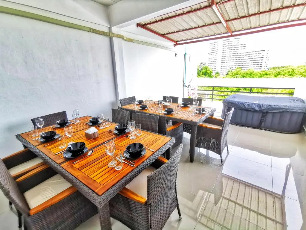 Thai Orange Villas - Private Pool Villas - Modern & Privacy