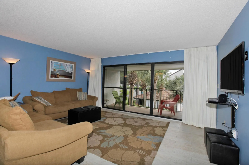 Edgewater Beach & Golf Resort by Panhandle Getaways