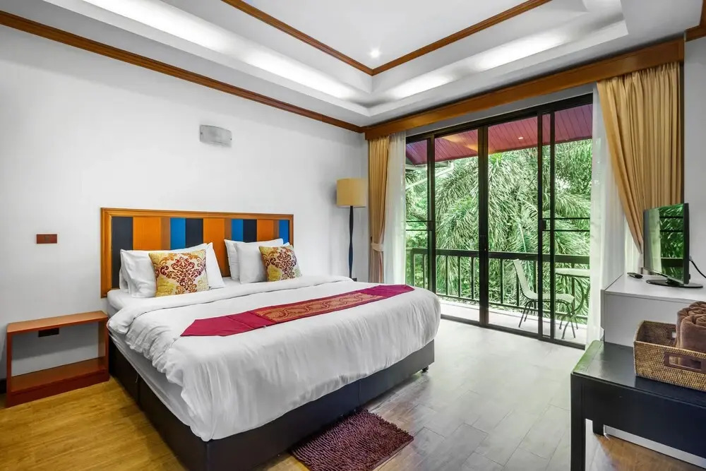 Tropical Island Getaway - Bang Tao Beach, Pool, Pkg