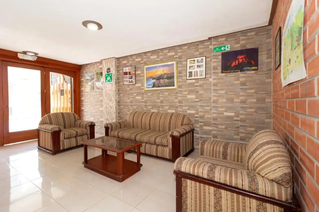 Hostal Rossy