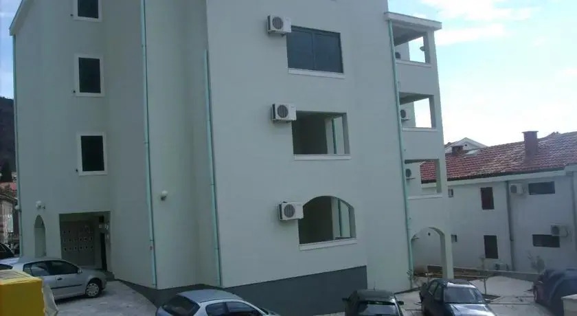 Studio Mir