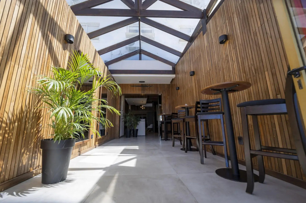 Hotel Montoya