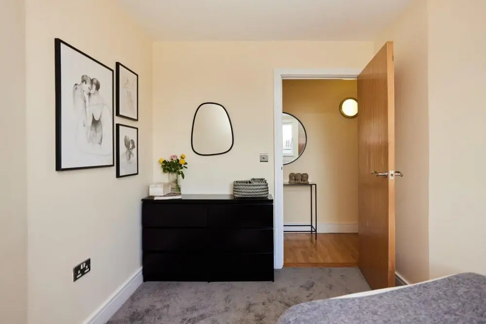 The Weavers Field Place - Classy 3bdr Flat With Terrace