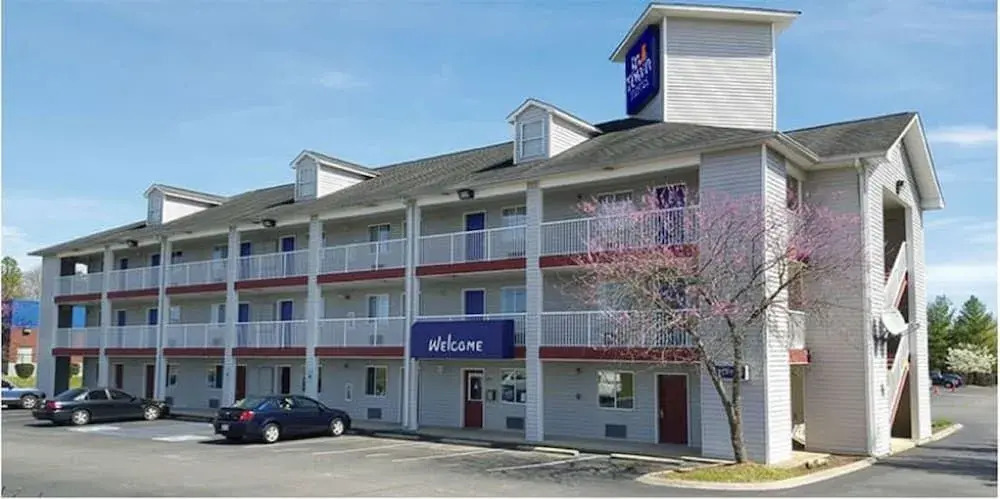 Intown Suites Extended Stay Nashville TN - Bellevue