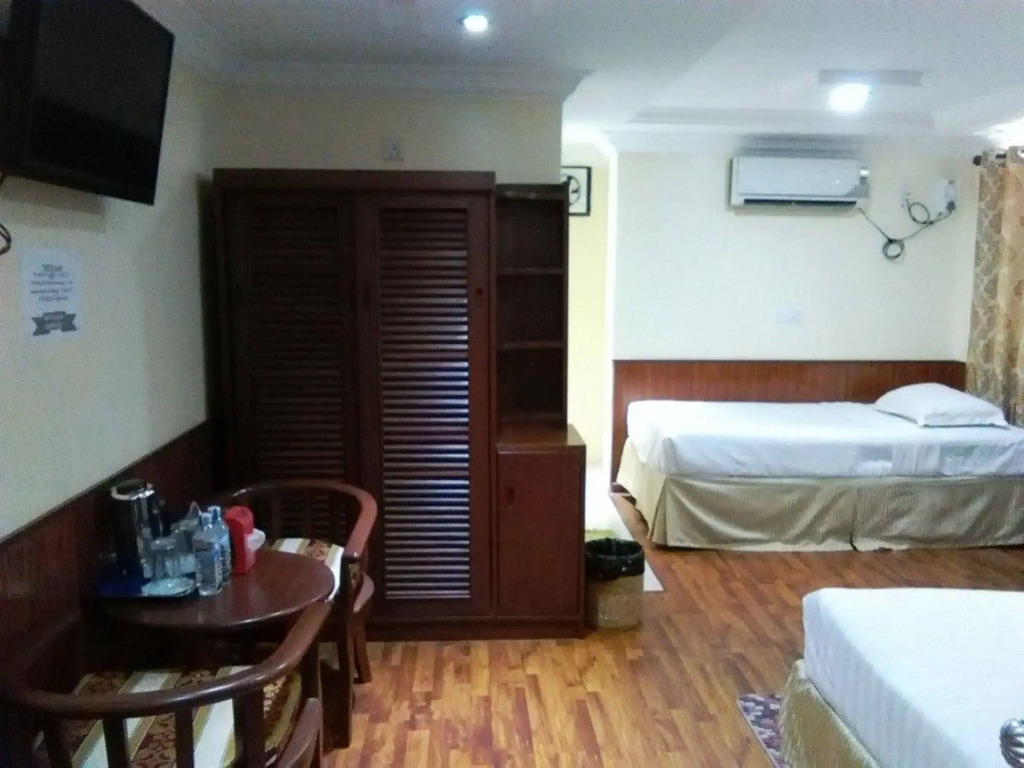 Good Time Hotel
