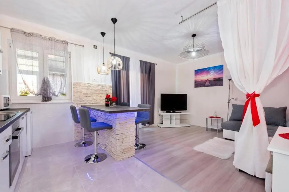 Apartment Lana