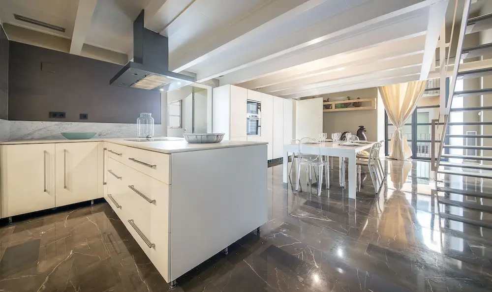 Duplex la nau
