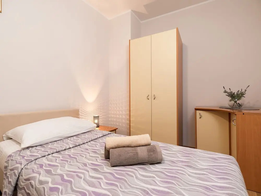Captivating Apartment in Vela Luka With Balcony