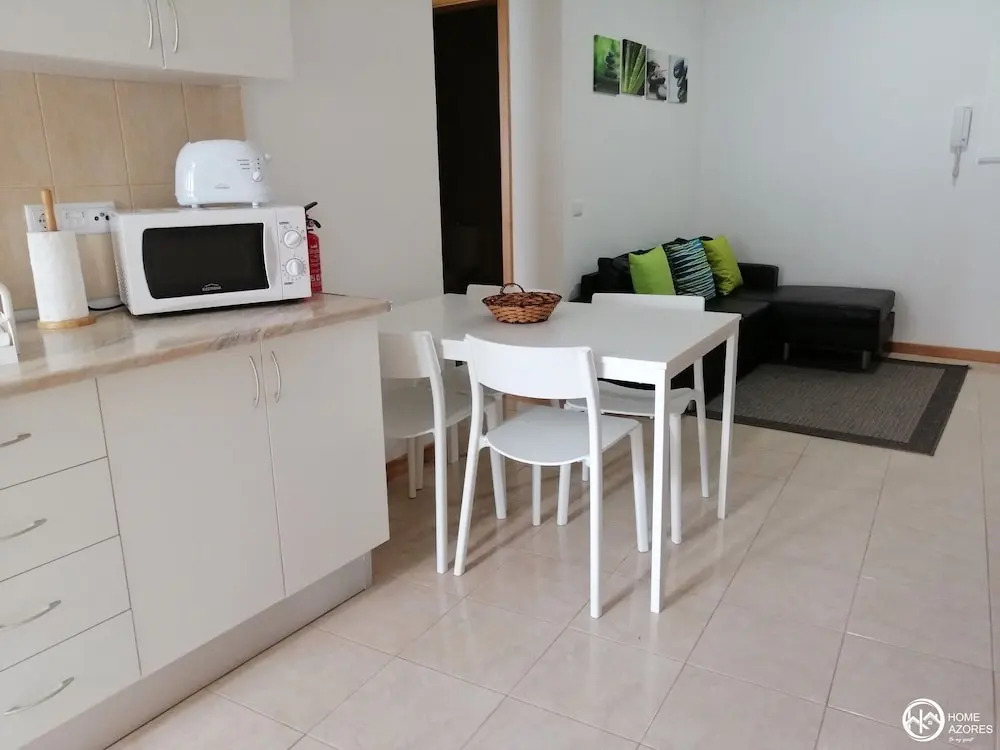 Home Azores - Lagoas Place