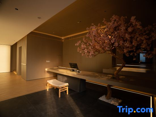 Yunmu Hot Spring Resort