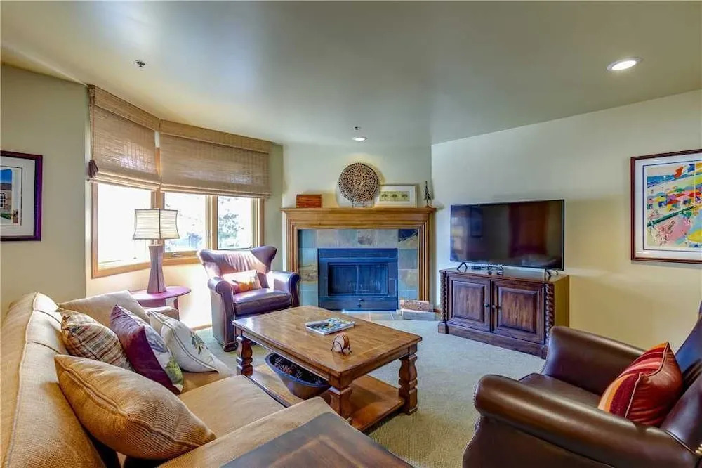 Lakeside @ Deer Valley #1751 4 Bedroom Condo