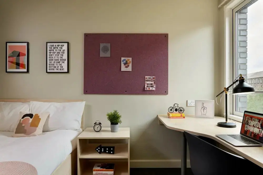For Students Only - Central Quay