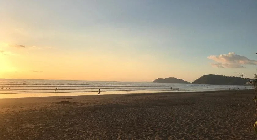 Jaco Vale del Mar