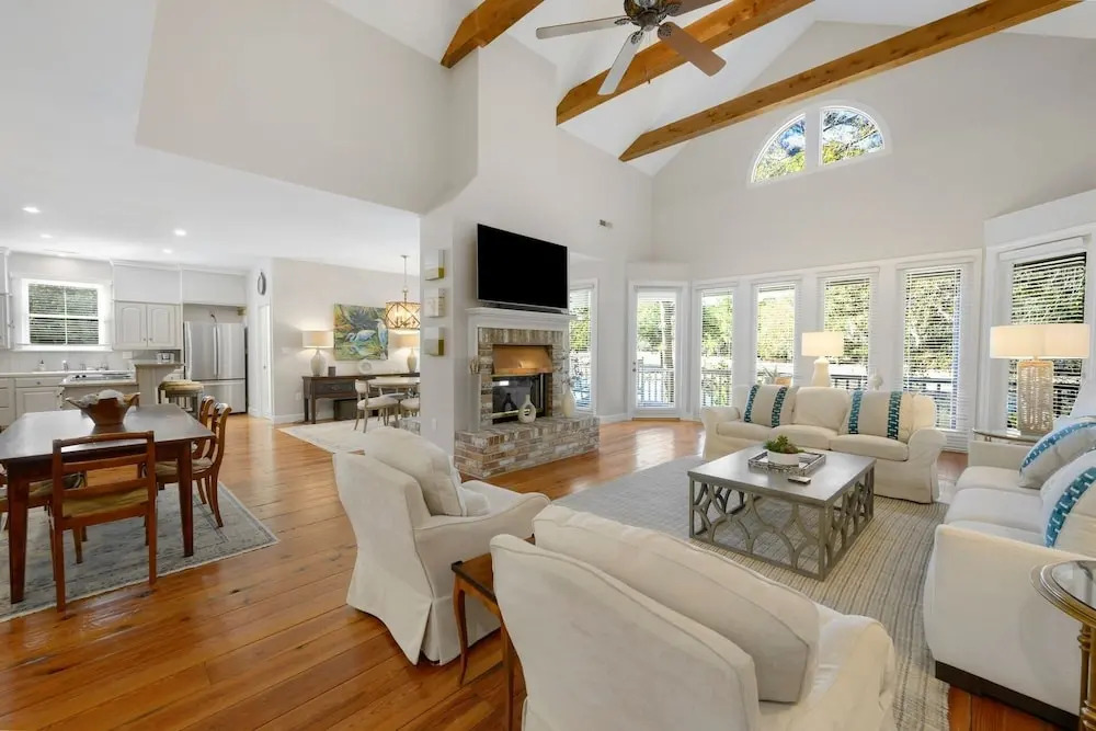 Serene Golf Course Retreat Nestled In The Heart Of Debordieu 3 Bedroom Home by Peace Vacations