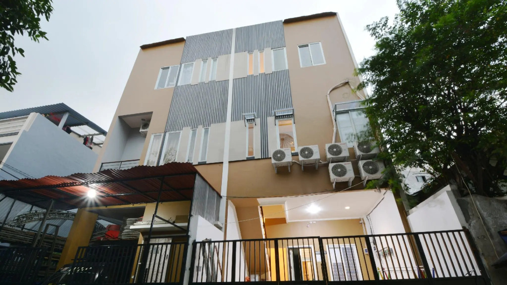 ZEN Rooms Basic Tanjung Duren Syariah