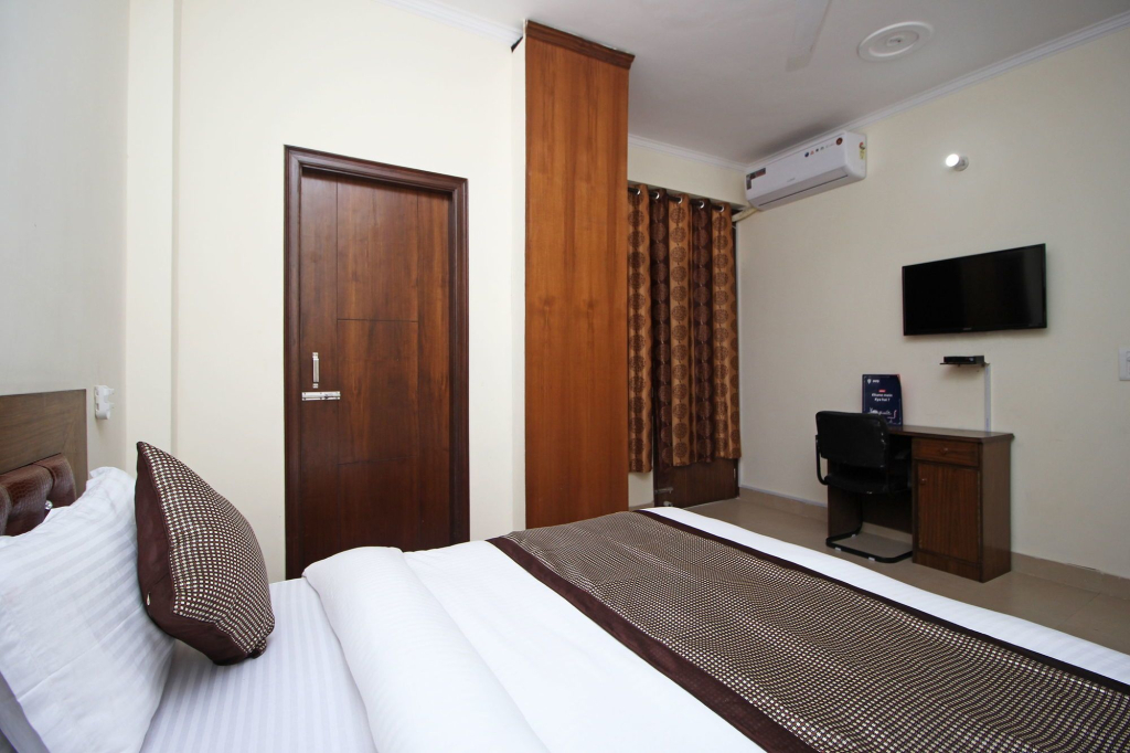 SURYA PALACE o