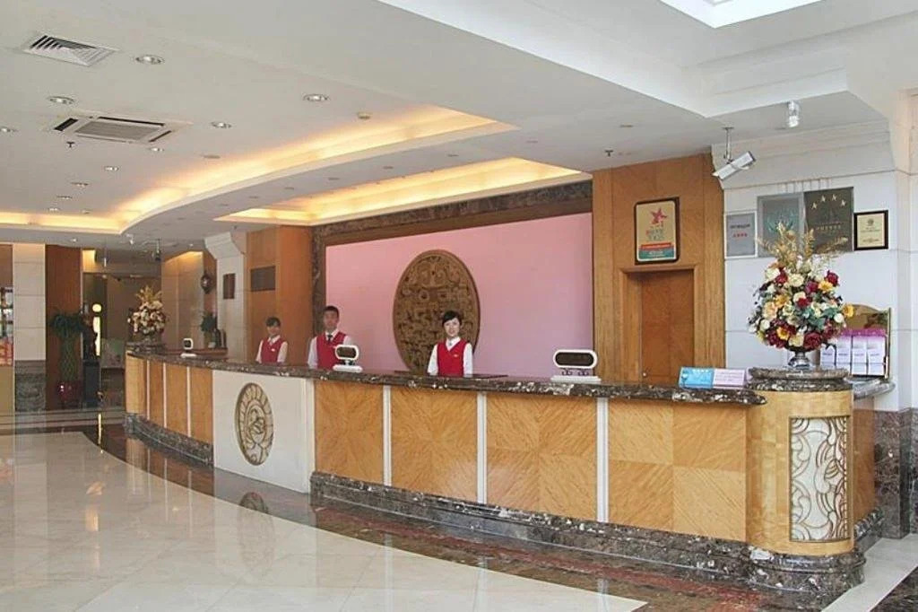 2000 Years Hotel