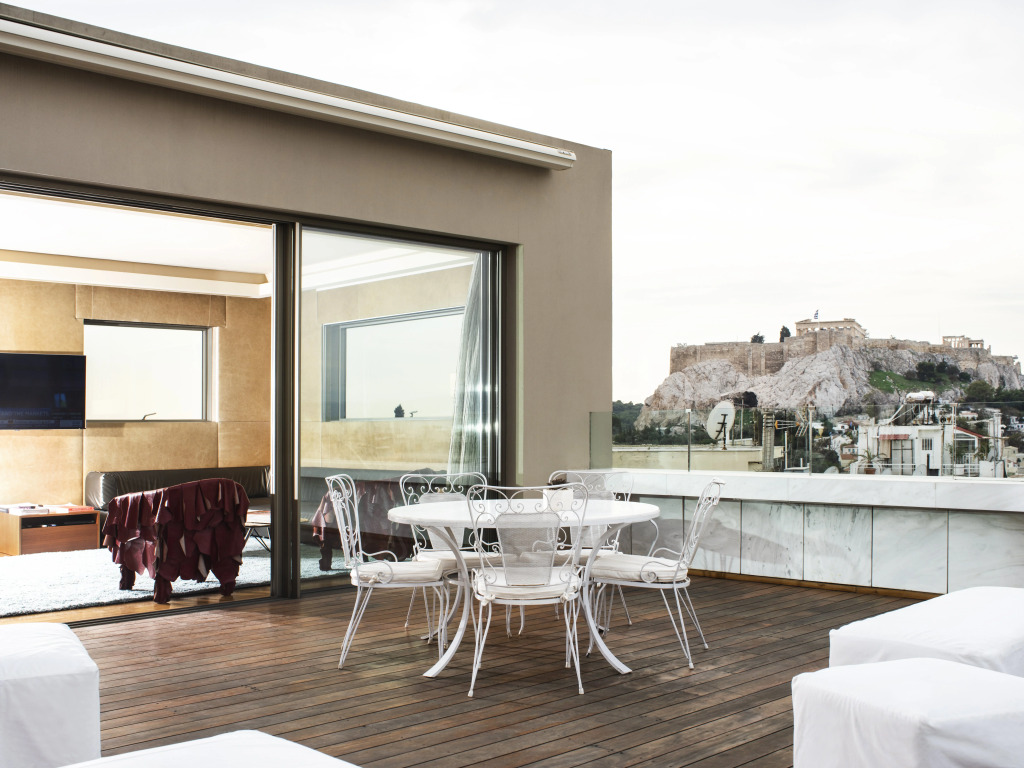 New Hotel, a Member of Design Hotels