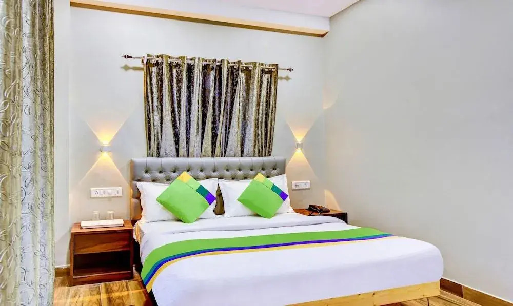 HOTEL MITTAL GARDEN