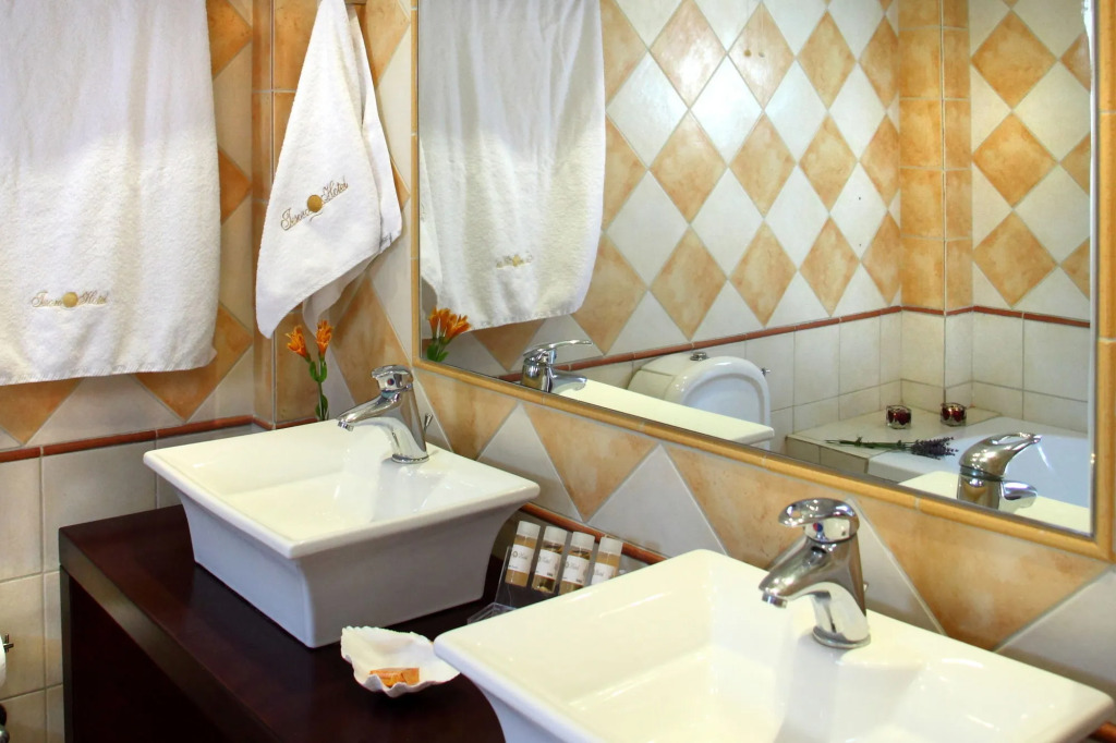 Hotel Tesoro