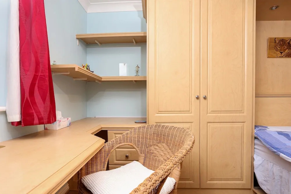 2 Bedroom Flat 2 Minutes from the River