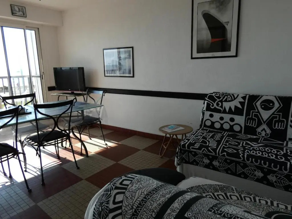 Appartement Saint-Jean-de-Monts, 3 pièces, 6 personnes - FR-1-323-90