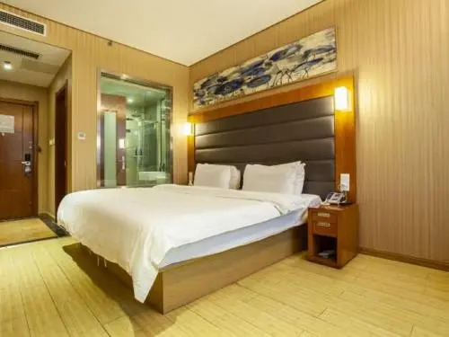 Baiyulan Hotel (Anyang Anzhang Avenue Branch)