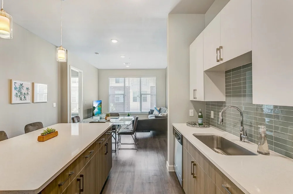 7th Avenue Condos by Barsala