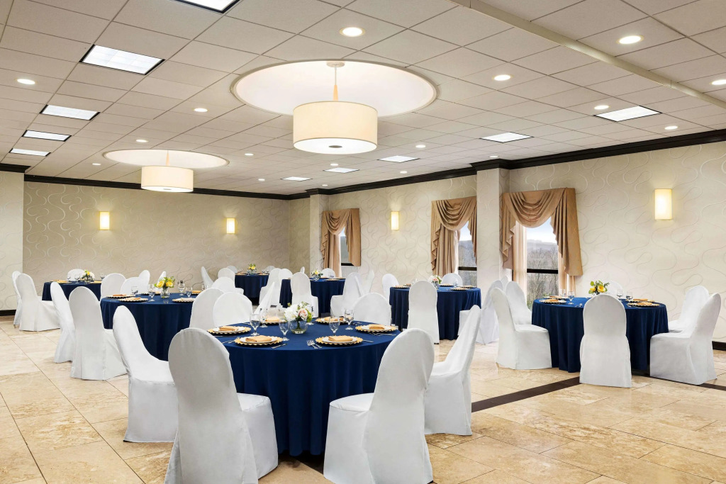Garner Hotel Totowa by IHG