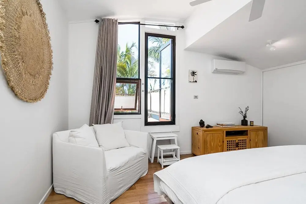 Your Luxury Escape - On The Bay