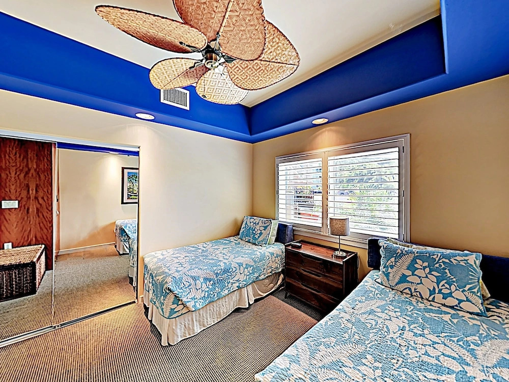 78-6721 Alii Dr Condo Unit 1-203 B 3 Bedrooms 2 Bathrooms Condo