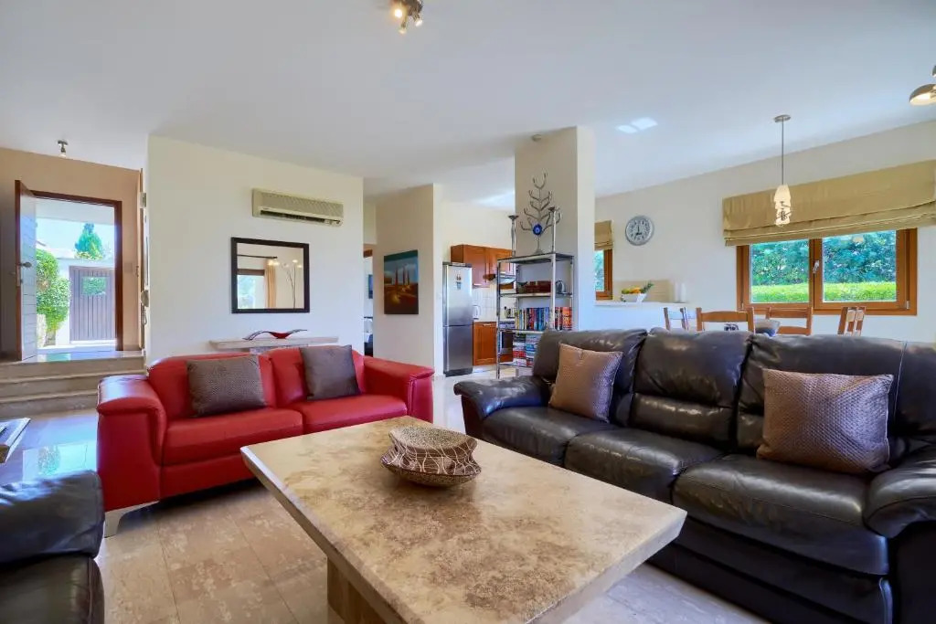 3 bedroom Villa Athina with private pool and golf views, Aphrodite Hills Resort