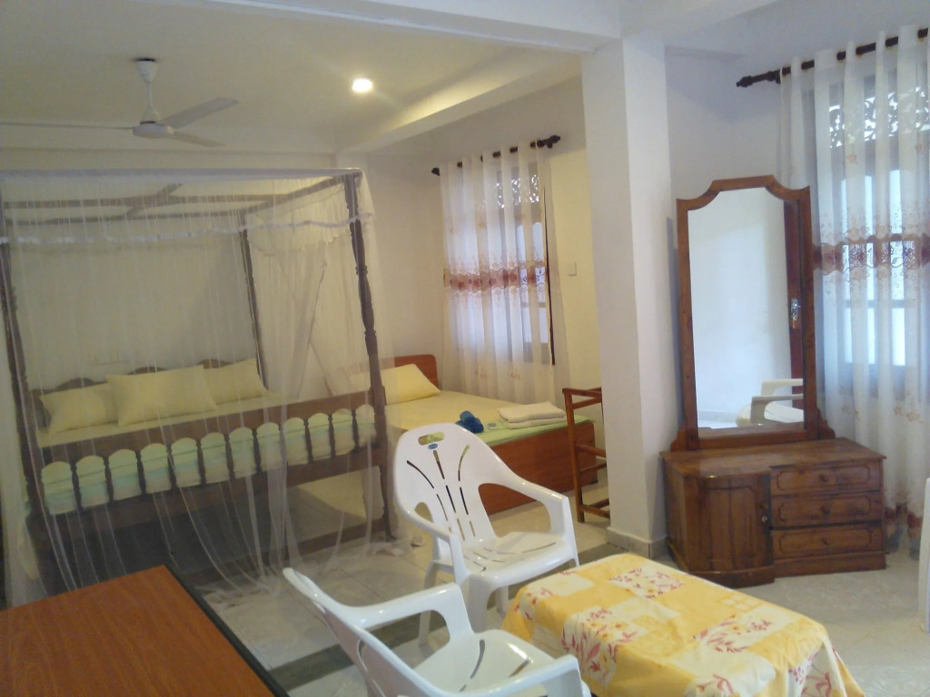 Serendipity Beach Hotel Unawatuna