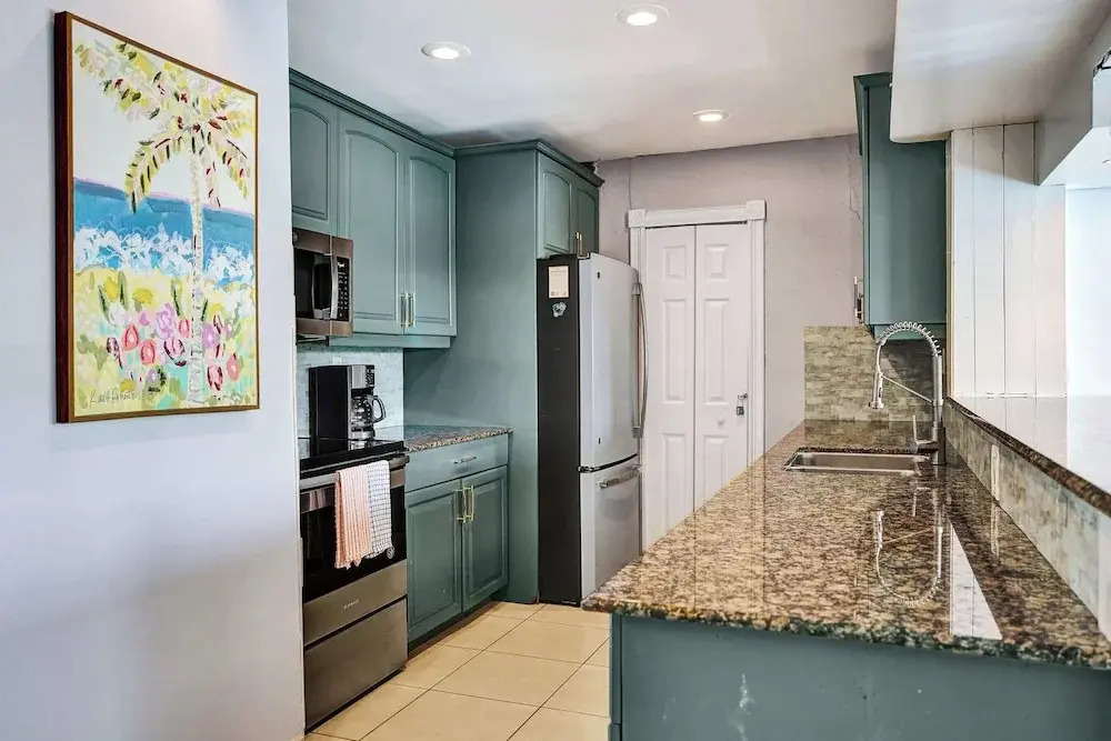 Rainbow Falls Estate For 8