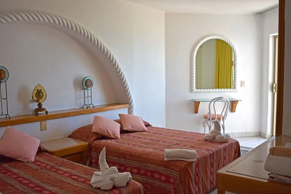 Aca Suites Ixtapa
